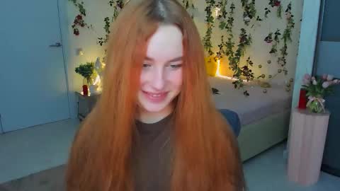 Snapshot of airysilhouette chatting on 02.03.26 Louise online show from 02.03.26