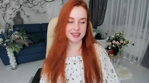 Snapshot of airysilhouette chatting on 02.08.26 Louise online show from 02.08.26