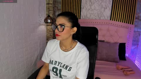 aisha__cambell online show from 04.08.26
