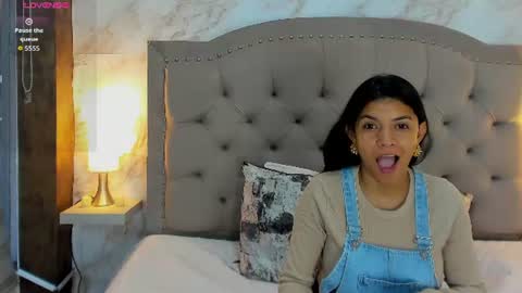 Snapshot of aisha__cambell chatting on 07.06.26 aisha__cambell online show from 07.06.26