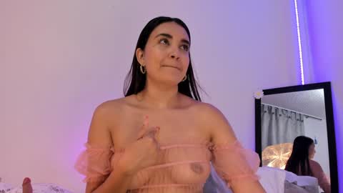 Aisha online show from 01.19.25