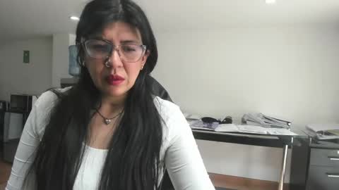 Katie   online show from 05.08.26