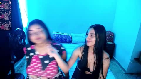 Snapshot of aisha_stacey0410 chatting on 11.06.25 aisha_stacey0410 online show from 11.06.25