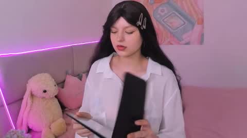 Aisha online show from 11.14.25