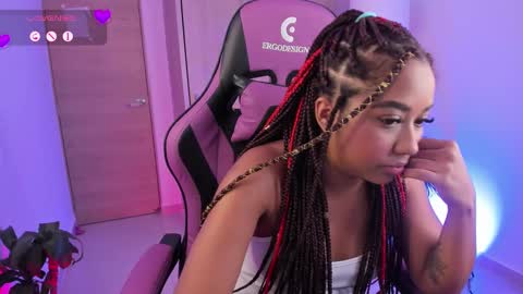 Aisha online show from 01.30.25