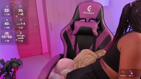 Aisha online show from 02.04.25