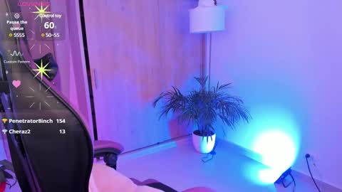 Aisha online show from 02.07.25