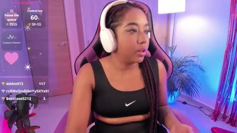 Aisha online show from 02.18.25