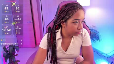 Aisha online show from 02.20.25