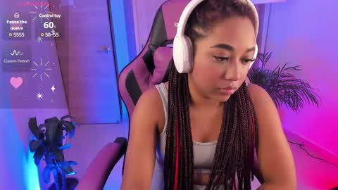 Aisha online show from 02.27.25