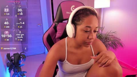 Aisha online show from 02.28.25