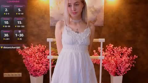 Snapshot of aishiro chatting on 02.18.25 aishiro online show from 02.18.25