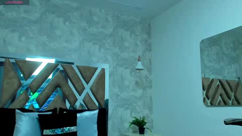 Snapshot of aitana_baker_ chatting on 12.04.24 little aitana online show from 12.04.24