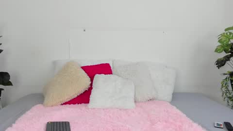 Snapshot of aitana_baker_ chatting on 03.12.25 little aitana online show from 03.12.25