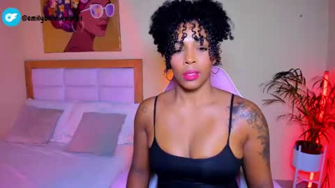 Snapshot of aitana_brown chatting on 06.21.26 Aitana Brown online show from 06.21.26