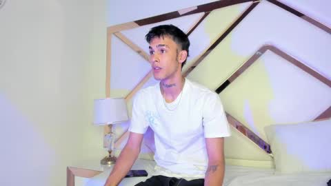 Snapshot of aitana_valverde chatting on 11.07.25 AITANA online show from 11.07.25