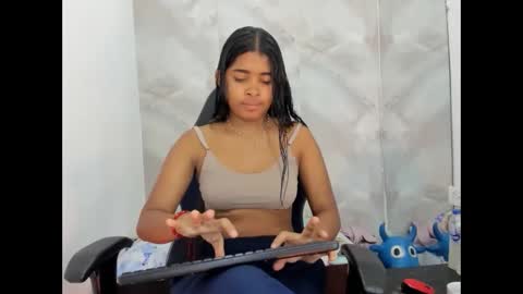 aitana online show from 10.12.25