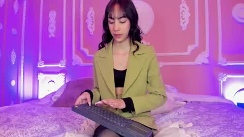 Snapshot of aitanajohns chatting on 09.25.25 Aitana online show from 09.25.25