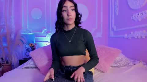 Snapshot of aitanajohns chatting on 11.20.25 Aitana online show from 11.20.25