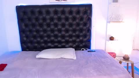 AIXA  online show from 12.24.24