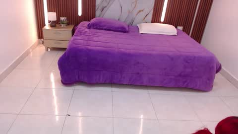 AIXA  online show from 09.12.25