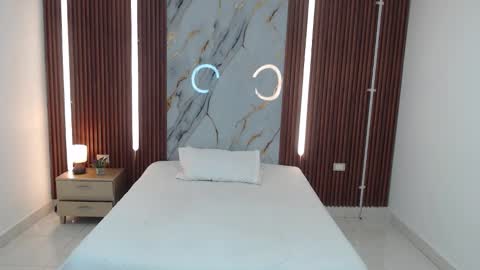 AIXA  online show from 09.21.25