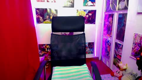 Snapshot of akai_krazna01 chatting on 01.15.25 Akai Kraz online show from 01.15.25