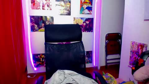 Snapshot of akai_krazna01 chatting on 02.12.25 Akai Kraz online show from 02.12.25