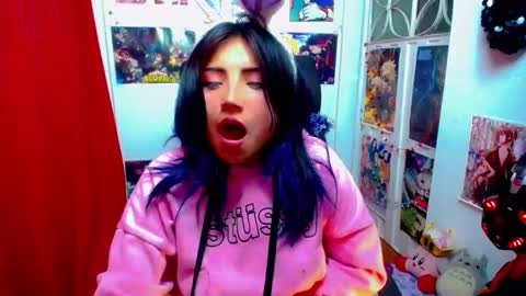 Snapshot of akai_krazna01 chatting on 03.11.25 Akai Kraz online show from 03.11.25