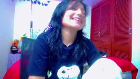 Snapshot of akai_krazna01 chatting on 10.30.25 Akai Kraz online show from 10.30.25