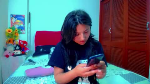 Akai Kraz  online show from 02.25.26