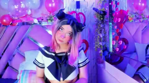 Snapshot of akane_hikari_ chatting on 02.04.26 akane hikari online show from 02.04.26