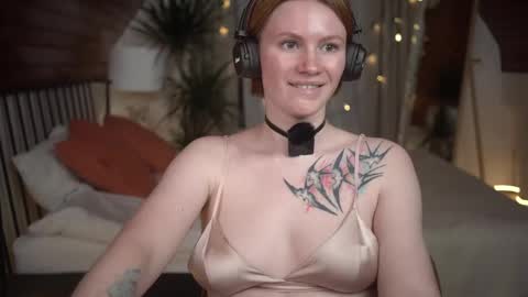 Snapshot of akaneiro_demon chatting on 02.26.25 Akaneiro online show from 02.26.25