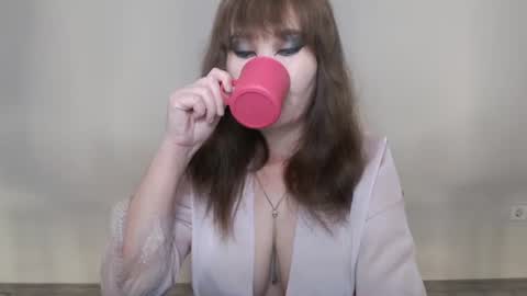 Snapshot of akanire chatting on 07.17.26 Shelly online show from 07.17.26