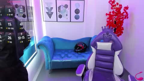 Azaka  online show from 11.26.25