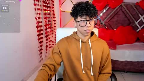 Snapshot of akazaboy chatting on 02.18.25 akazaboy online show from 02.18.25