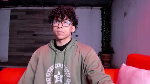 akazaboy online show from 03.15.26