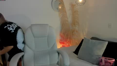 Abby Angel online show from 04.23.26