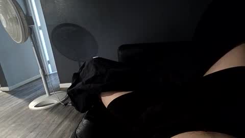 akfx202 online show from 04.21.26