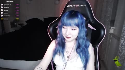 Snapshot of akirahartyx chatting on 12.01.24 akirahartyx online show from 12.01.24