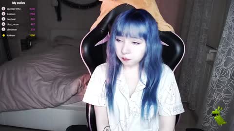 Snapshot of akirahartyx chatting on 12.25.24 akirahartyx online show from 12.25.24