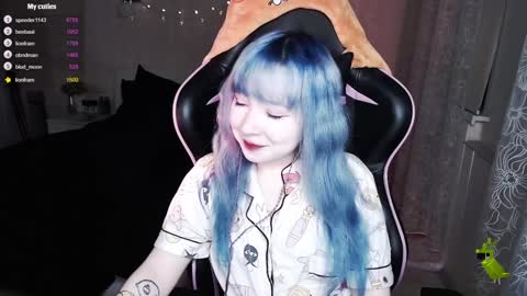 Snapshot of akirahartyx chatting on 01.14.25 akirahartyx online show from 01.14.25