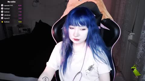 Snapshot of akirahartyx chatting on 01.19.25 akirahartyx online show from 01.19.25