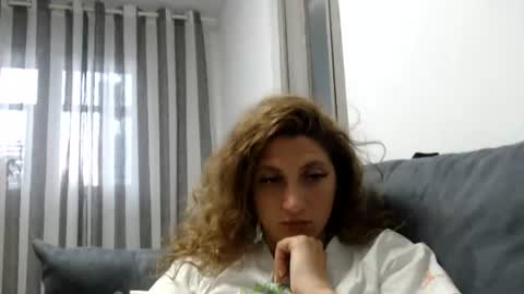 akyragrace online show from 06.19.26