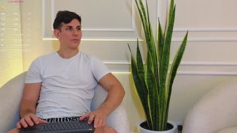 Snapshot of al_miko chatting on 01.23.25 Al Fox Miko Fortuni online show from 01.23.25