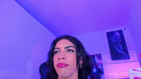 Alahia Rodriguez online show from 01.16.25