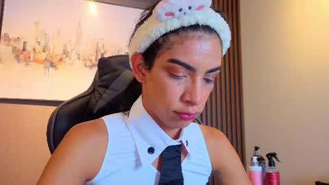Alahia Rodriguez online show from 07.19.26