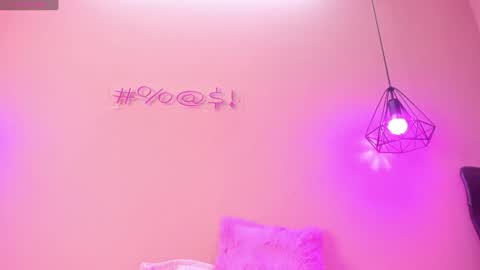 Alahia  online show from 02.03.25