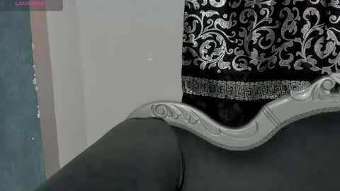 ALAHIA online show from 05.01.26