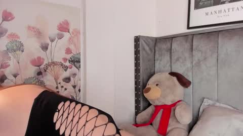 Alaia Carter online show from 02.25.26